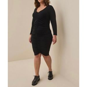 🆕 Black Shirred Mini Jersey Bodycon Dress 1 1X 14 16 NWT Torrid New! LBD